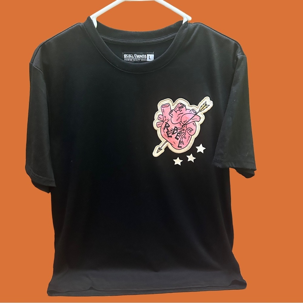 REBEL MINDS Men’s Black Graphic T-Shirt size L